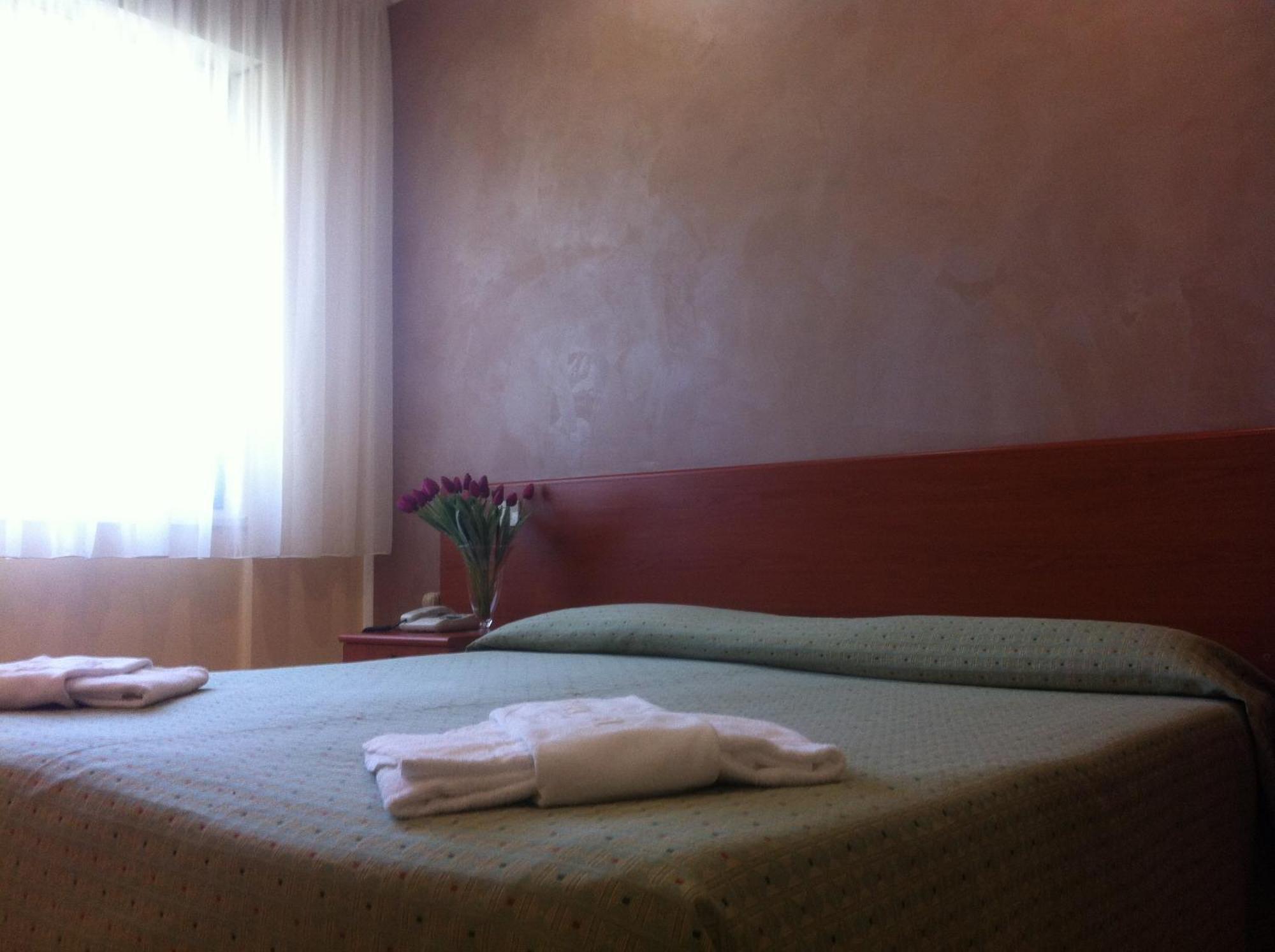 Hotel Europa Termoli Exteriör bild