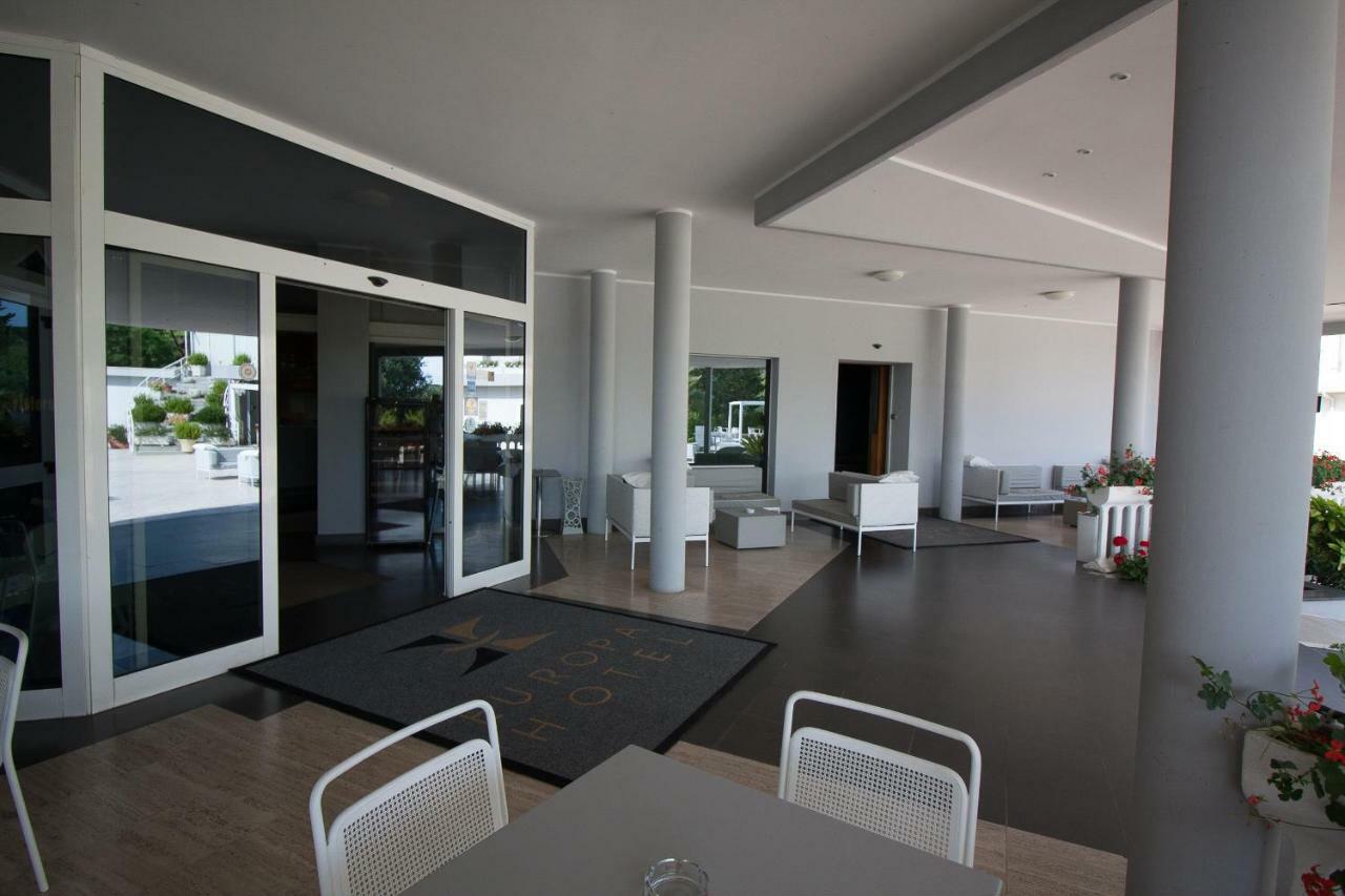 Hotel Europa Termoli Exteriör bild